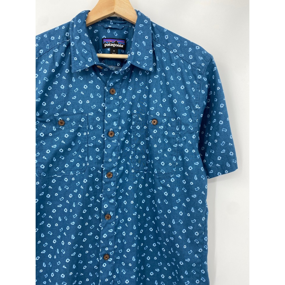 Patagonia Shirt Mens Medium Blue Short Sleeve Hemp Cotton Button Up